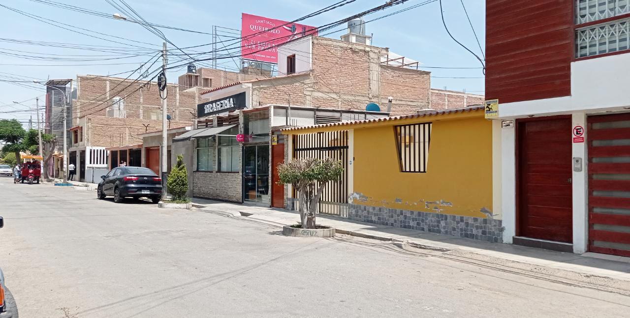 VENTA DE DEPARTAMENTO EN 1° PISO EN URB. SANTA VICTORIA